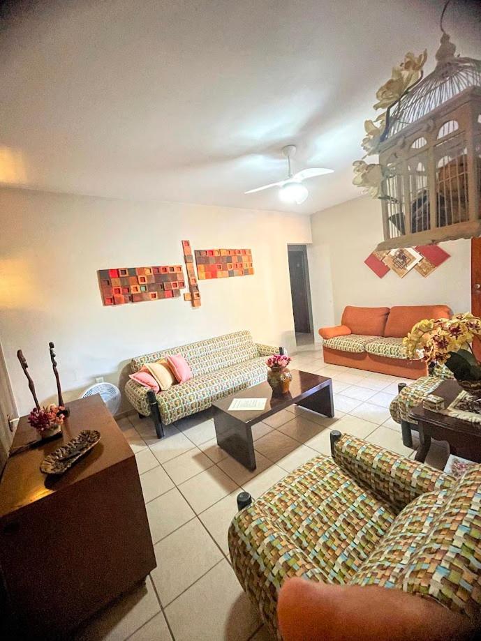Casa de férias Casa Caldas Novas, Piscina Aquecida, Max 12 Pessoas, Locacao Minima De 2 Noites