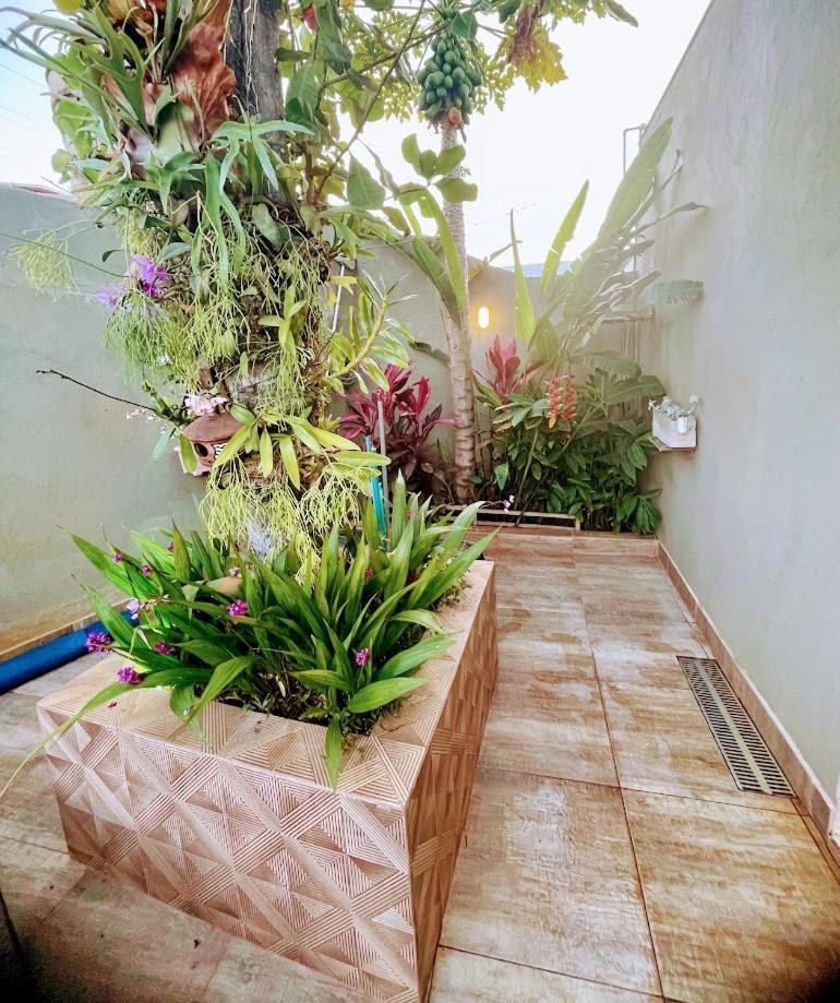 Casa de férias Casa Caldas Novas, Piscina Aquecida, Max 12 Pessoas, Locacao Minima De 2 Noites *
